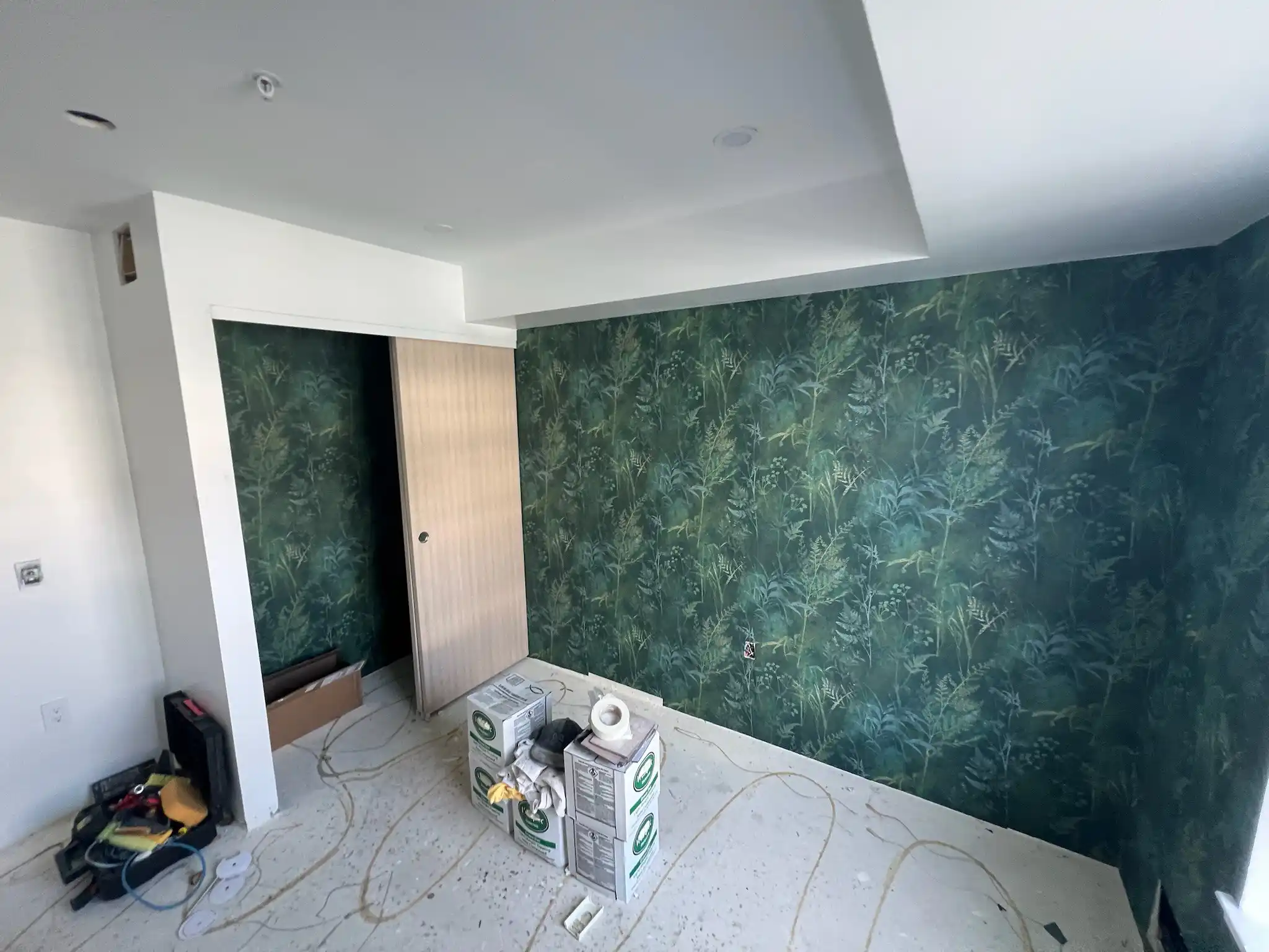 Historic home wallpaper restoration and installation in New York